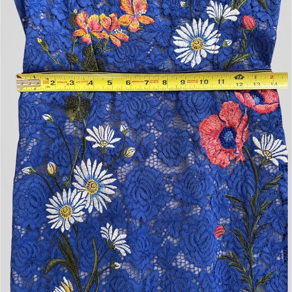 Karen Millen Blue Floral Lace Midi Dress - Picture 6 of 6